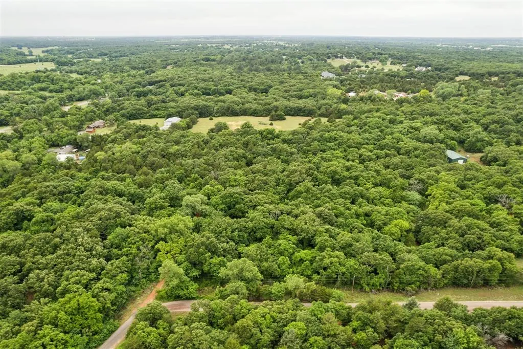 Photo 24 — 3800 NE 68th Avenue, Norman, OK 73026