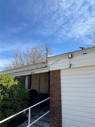 Sold home at 414 E Northrup Drive