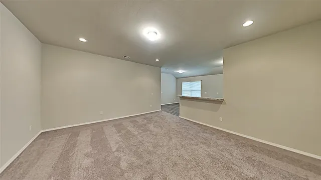 Photo 5 — 4328 Umbria Road, Oklahoma City, OK 73179