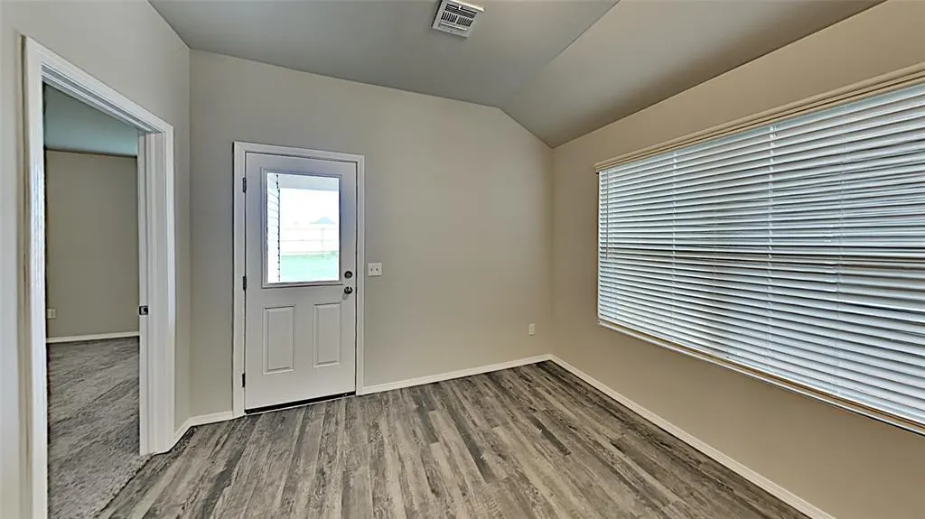 Photo 8 — 4328 Umbria Road, Oklahoma City, OK 73179