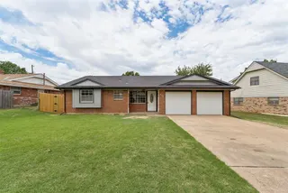 Sold home at 204 N Ranchwood Boulevard