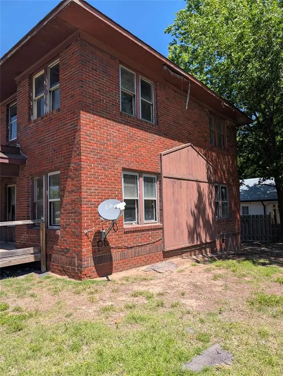 Photo 22 — 101 N 7th Street, Ponca City, OK 74601