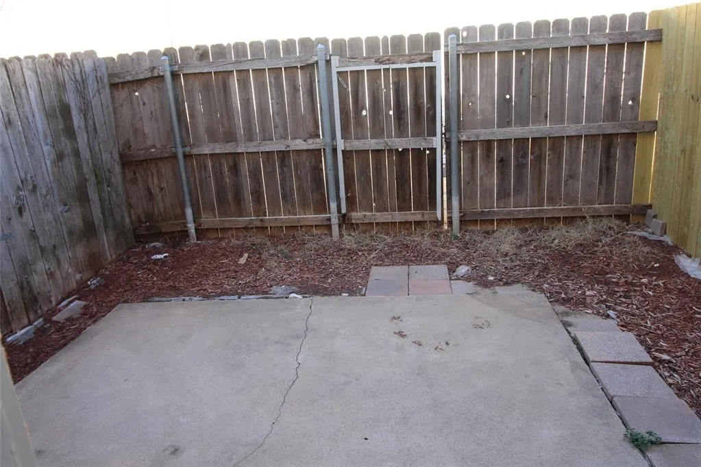 Photo 8 — 1901 Lindsey Street 40, Norman, OK 73071