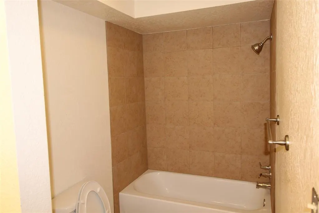 Photo 17 — 1901 Lindsey Street 40, Norman, OK 73071