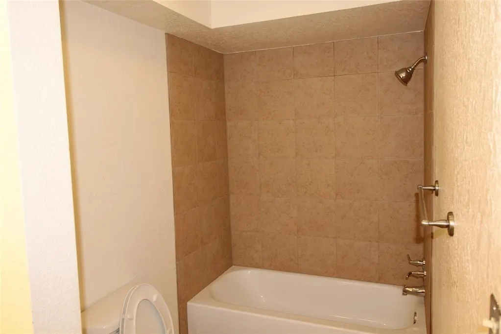 Photo 37 — 1901 Lindsey Street 40, Norman, OK 73071