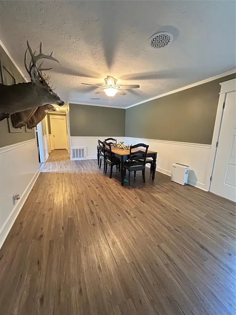 Photo 8 — 414 N Broadway Avenue, Hobart, OK 73651
