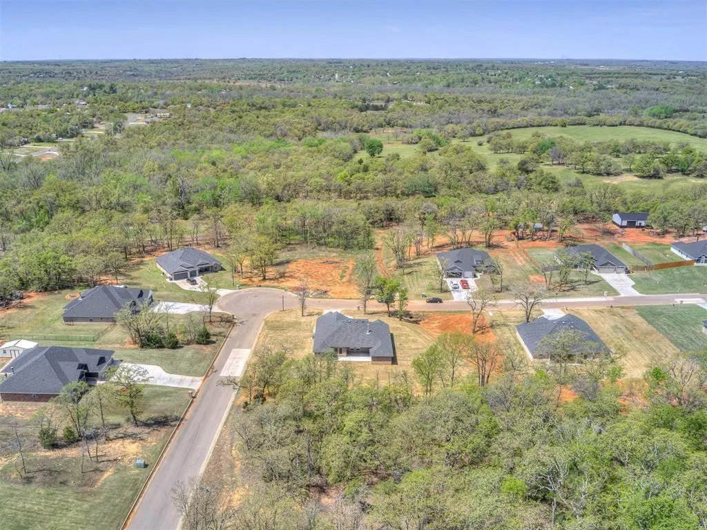 Front exterior — 9517 Megans Way, Newalla, OK 74851