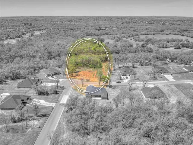 Photo 3 — 9517 Megans Way, Newalla, OK 74851