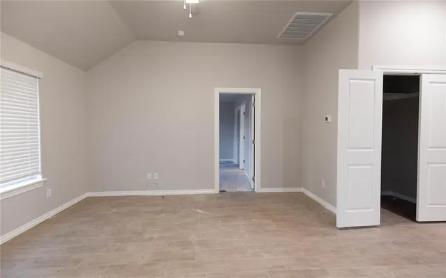 Photo 4 — 10344 SW 56th Street, Mustang, OK 73064
