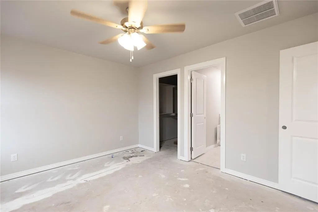 Photo 6 — 10344 SW 56th Street, Mustang, OK 73064