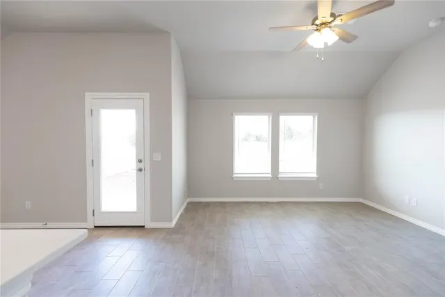 Photo 2 — 10344 SW 56th Street, Mustang, OK 73064