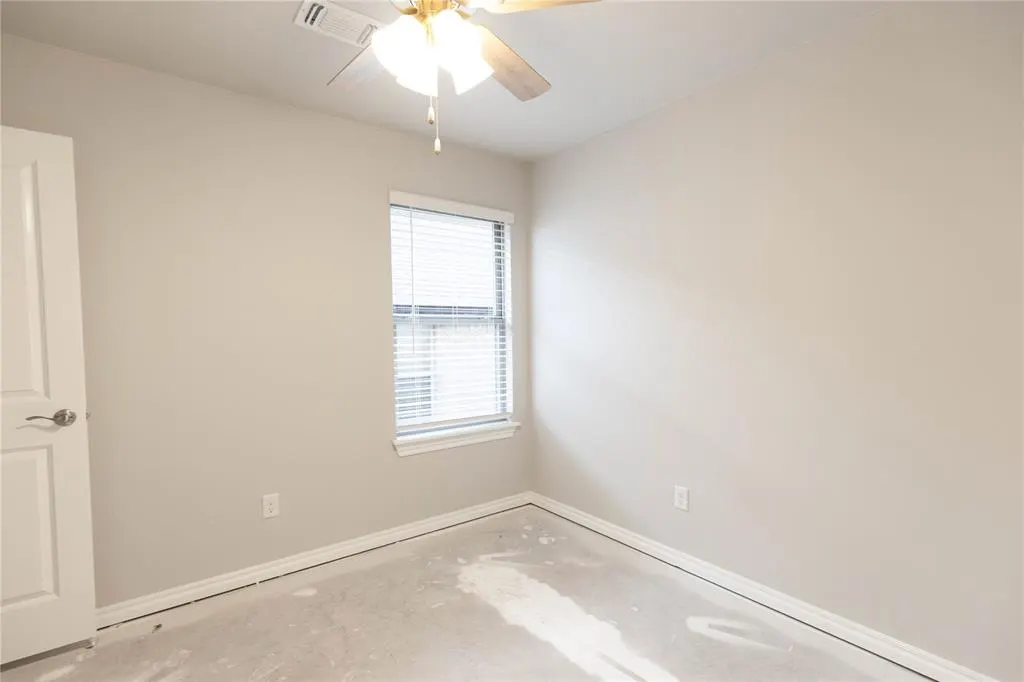 Photo 13 — 10344 SW 56th Street, Mustang, OK 73064