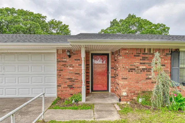 Photo 3 — 35977 E Highway 9, Seminole, OK 74868