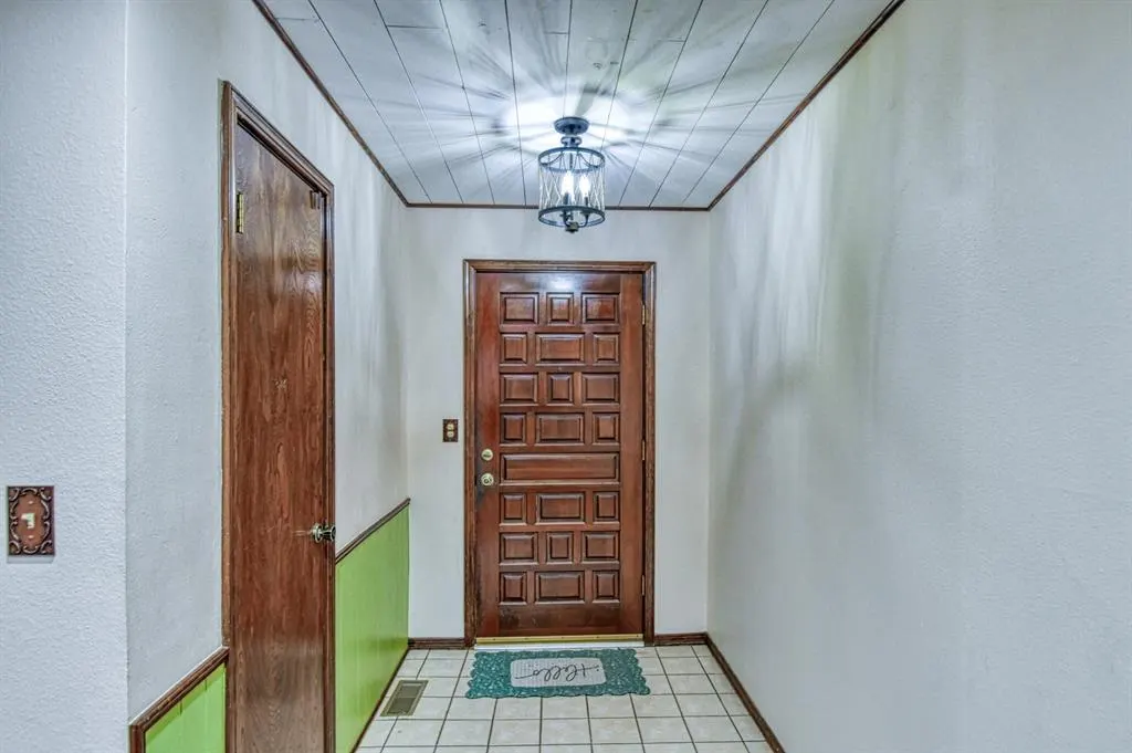 Photo 8 — 35977 E Highway 9, Seminole, OK 74868