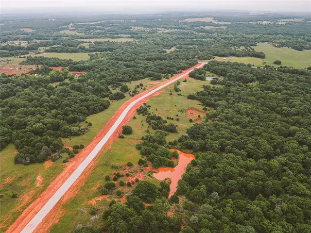 Photo 2 — 0 Leeper Lane, Macomb, OK 74852
