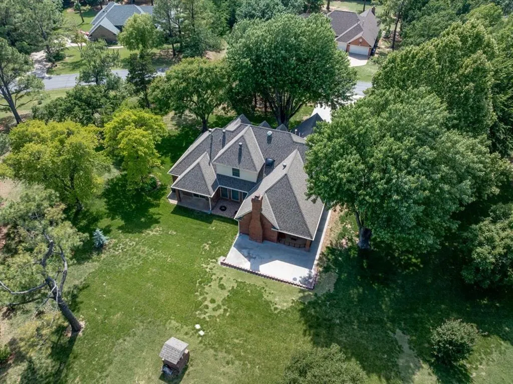 Photo 14 — 10512 Highview Drive, Oklahoma City, OK 73151