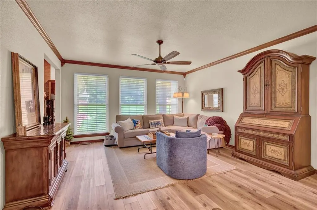Photo 19 — 10512 Highview Drive, Oklahoma City, OK 73151