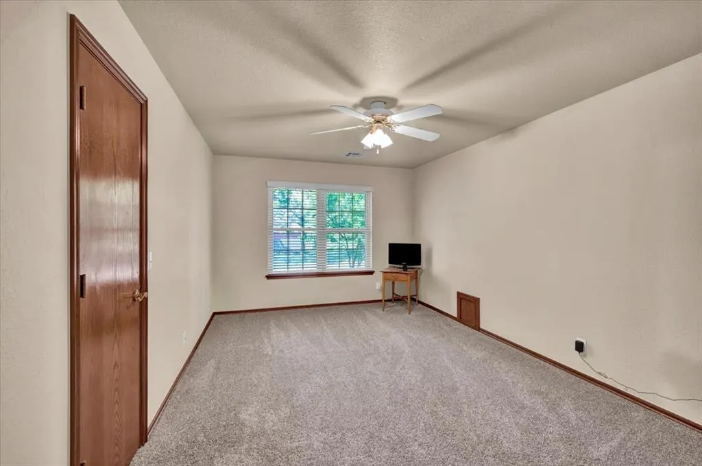 Photo 38 — 10512 Highview Drive, Oklahoma City, OK 73151