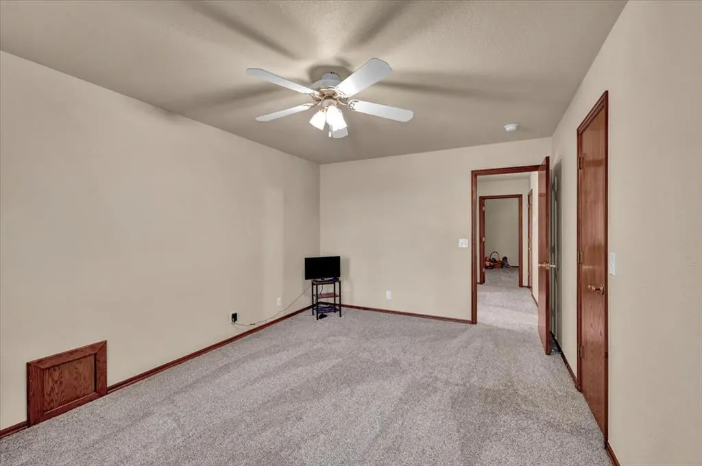Photo 39 — 10512 Highview Drive, Oklahoma City, OK 73151