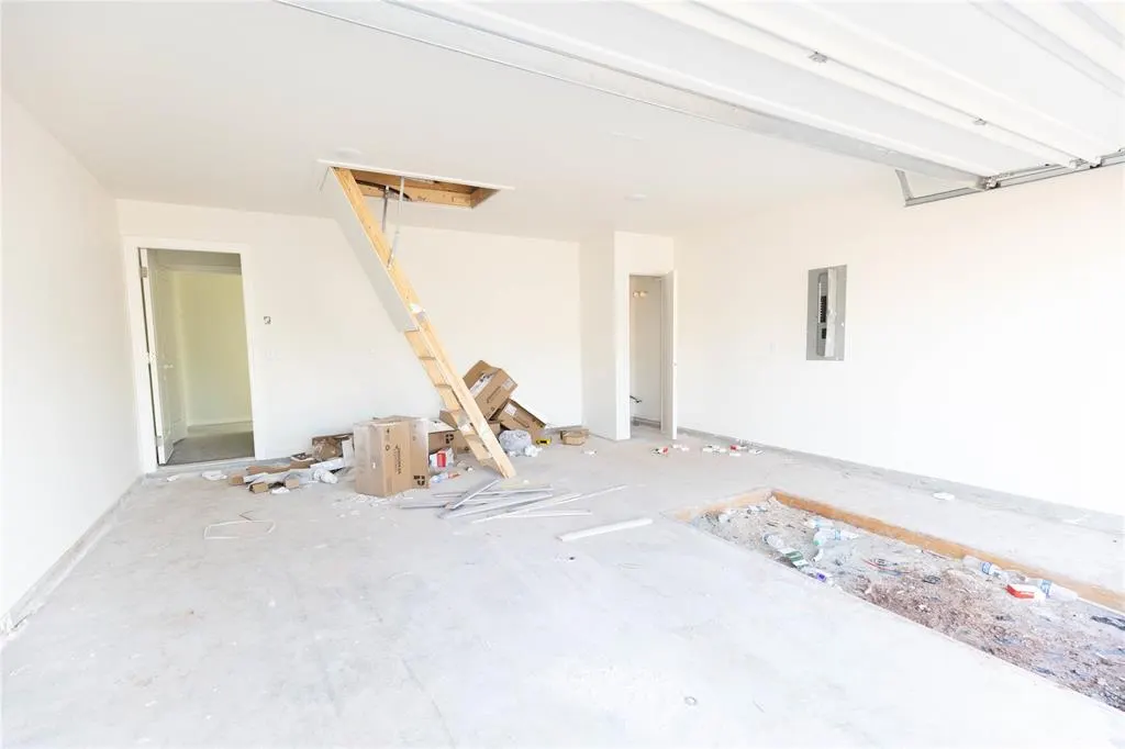 Photo 21 — 9217 NW 119th Street, Yukon, OK 73099