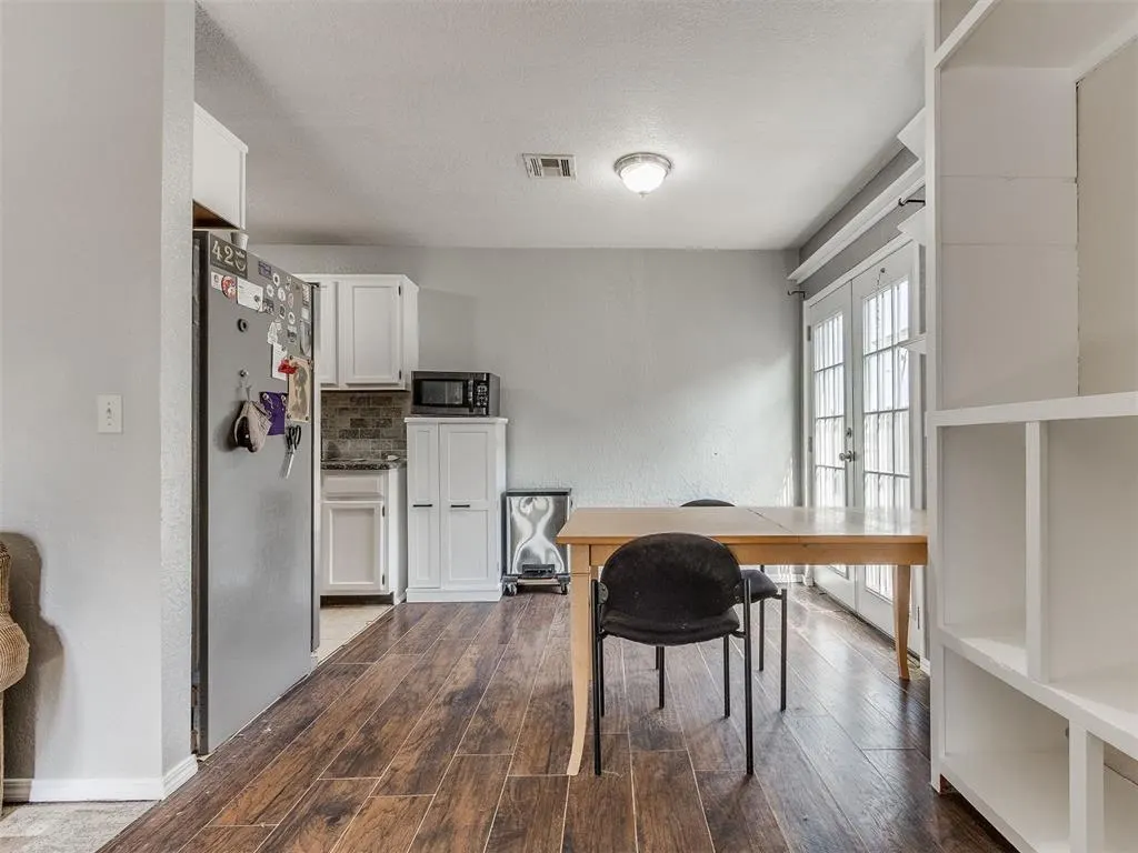 Photo 9 — 432 Dauphin Avenue, Edmond, OK 73034