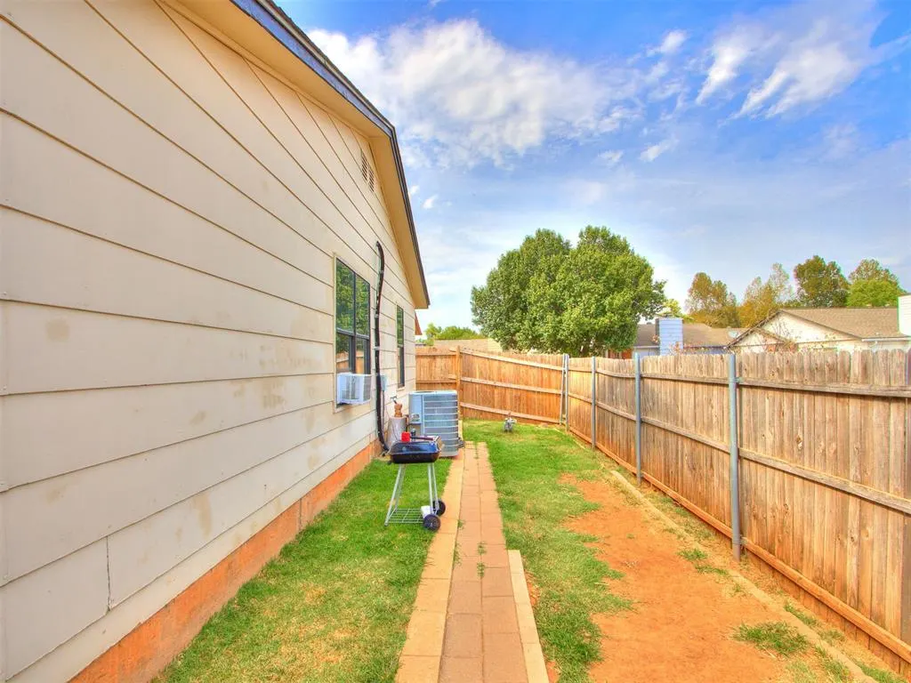 Photo 29 — 432 Dauphin Avenue, Edmond, OK 73034