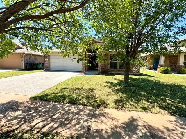 Photo 5 — 433 Argos Road, Yukon, OK 73099