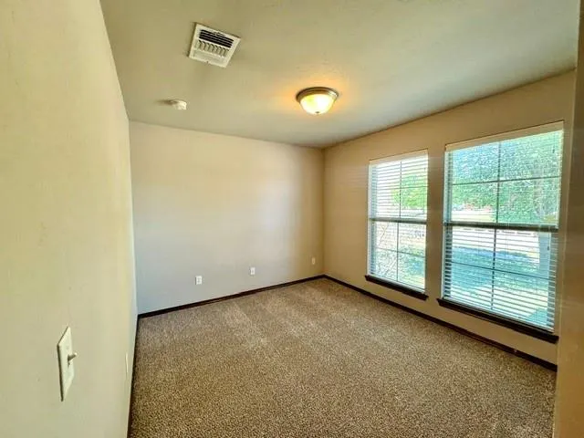 Photo 11 — 433 Argos Road, Yukon, OK 73099
