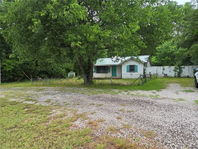 Photo 5 — 3707 Springdale Road, Ardmore, OK 73401