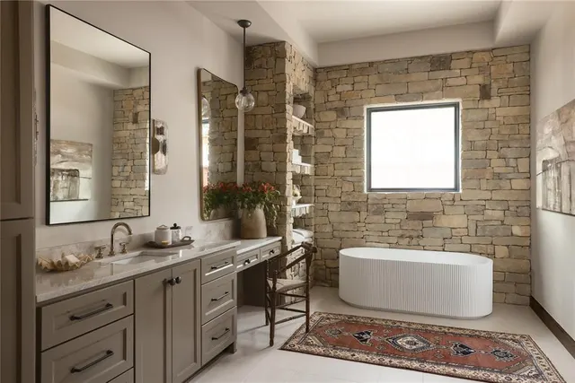 Photo 4 — 5017 Deerfield Drive, Edmond, OK 73034