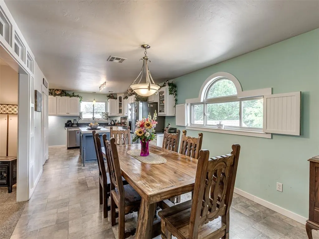 Photo 13 — 3713 N Peniel Avenue, Bethany, OK 73008