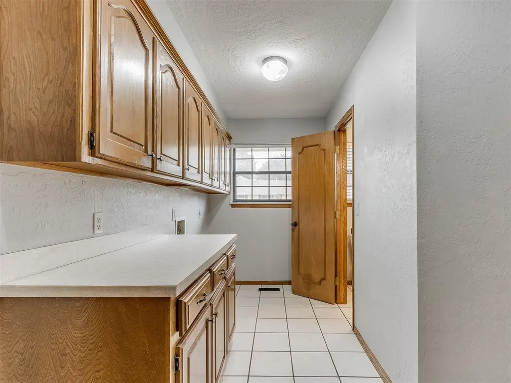 Photo 24 — 613 Inverness Court, Norman, OK 73072