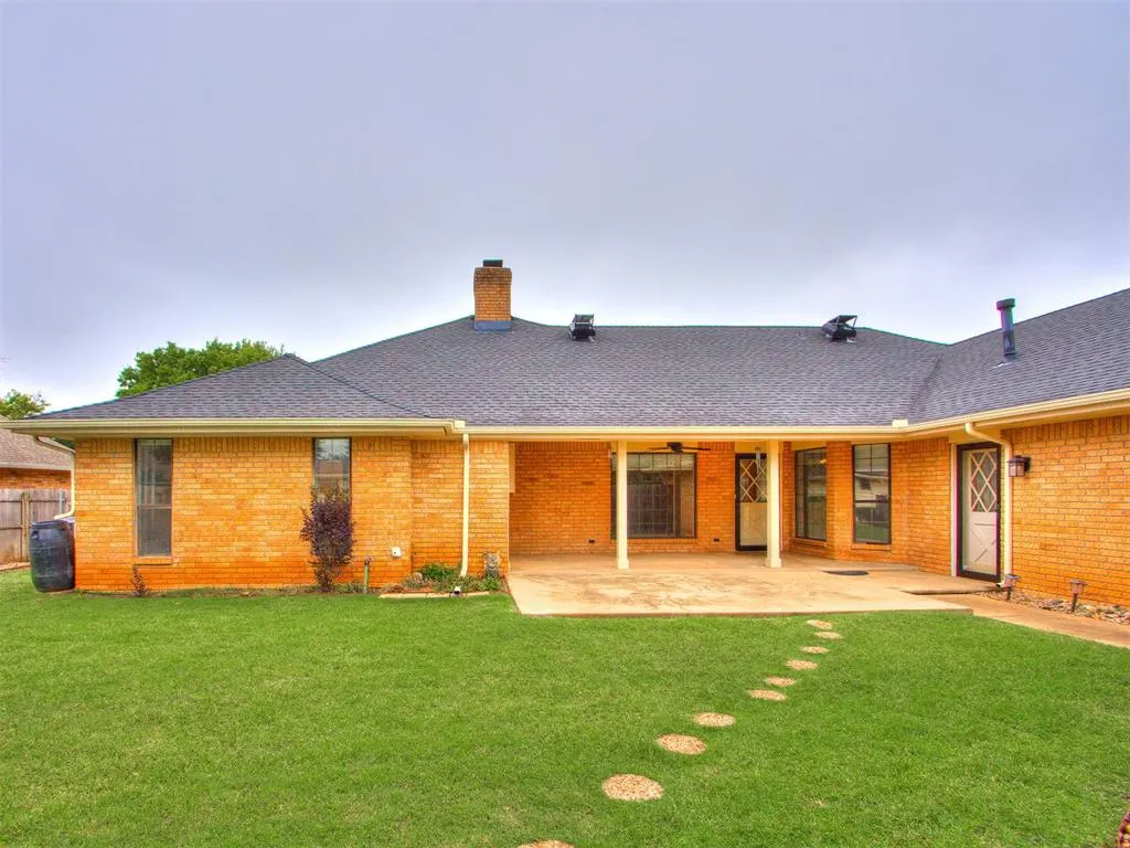 Photo 27 — 613 Inverness Court, Norman, OK 73072