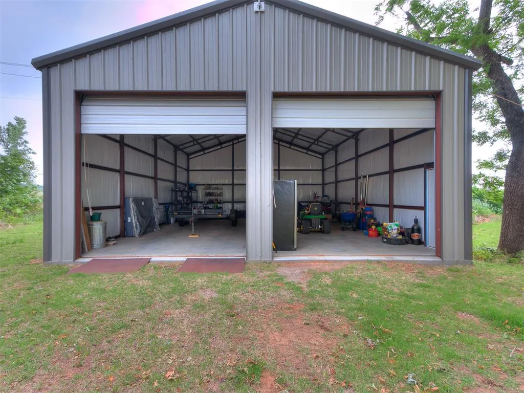 Photo 5 — 2405 E Karen Terrace, Mustang, OK 73064