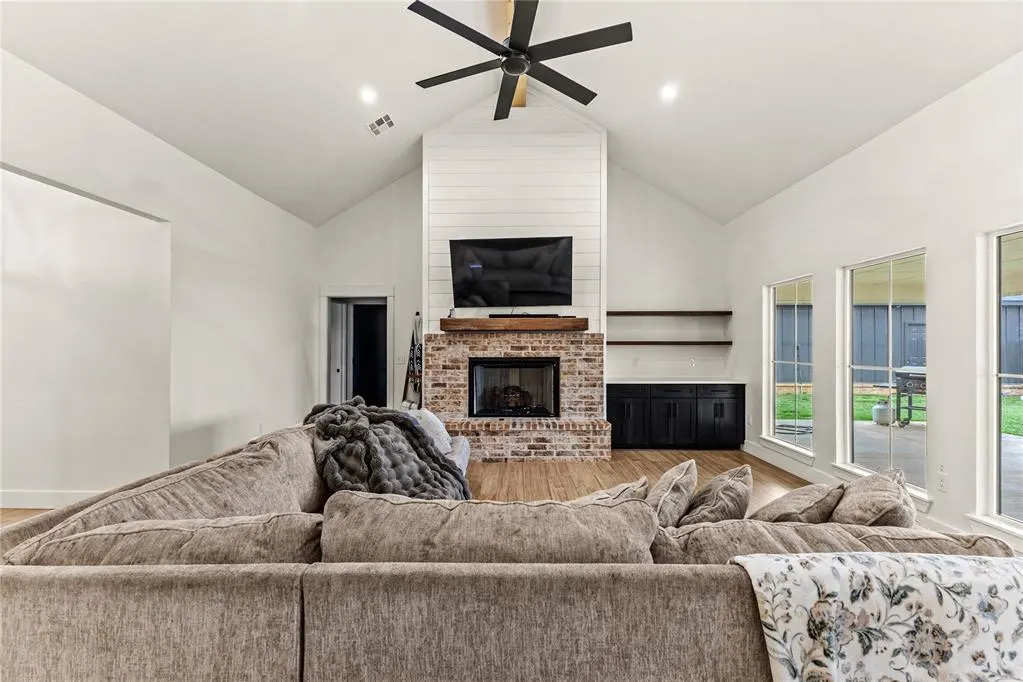 Photo 7 — 300 Murrel Avenue, Okeene, OK 73763