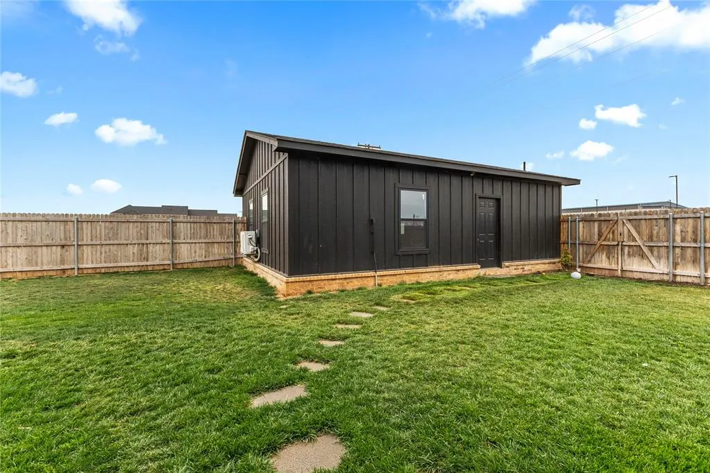 Photo 34 — 300 Murrel Avenue, Okeene, OK 73763