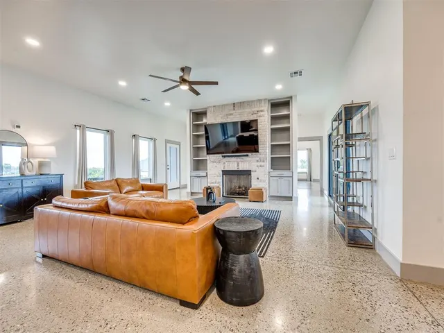 Photo 8 — 19050 Bobcat Ridge Court, Cashion, OK 73016