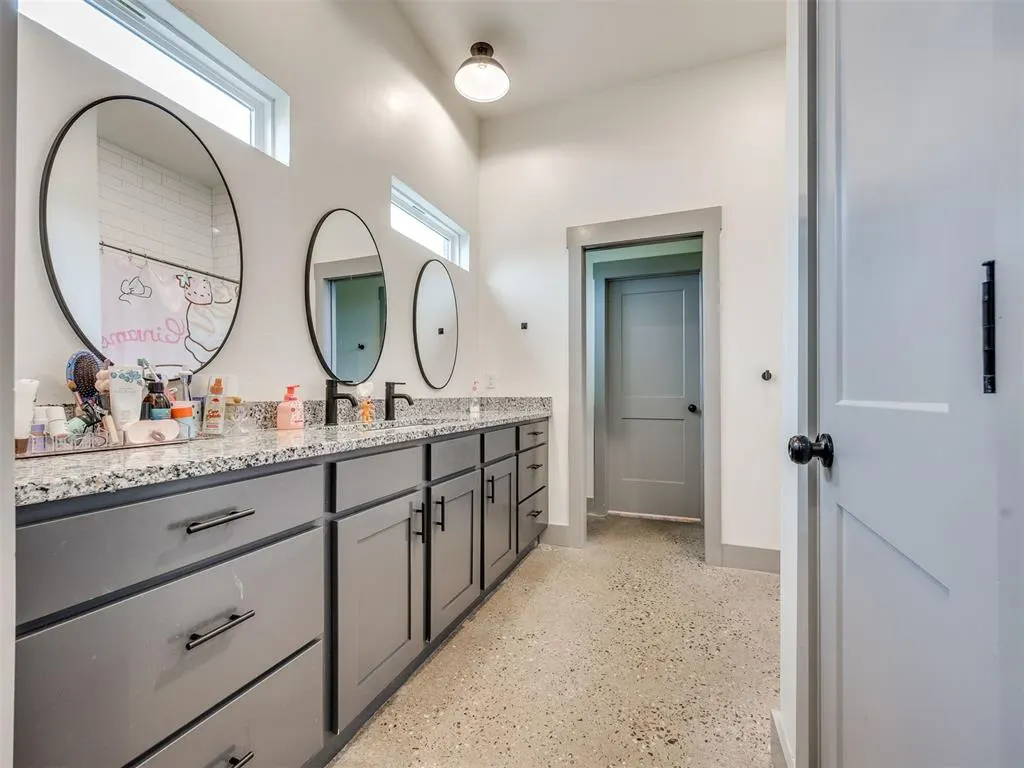 Photo 34 — 19050 Bobcat Ridge Court, Cashion, OK 73016