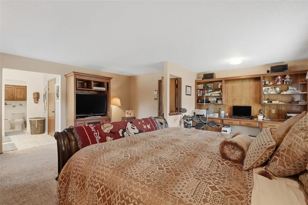 Photo 19 — 11404 Spring Creek Road, Oklahoma City, OK 73162