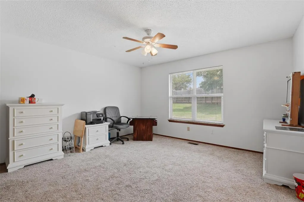 Photo 23 — 11404 Spring Creek Road, Oklahoma City, OK 73162