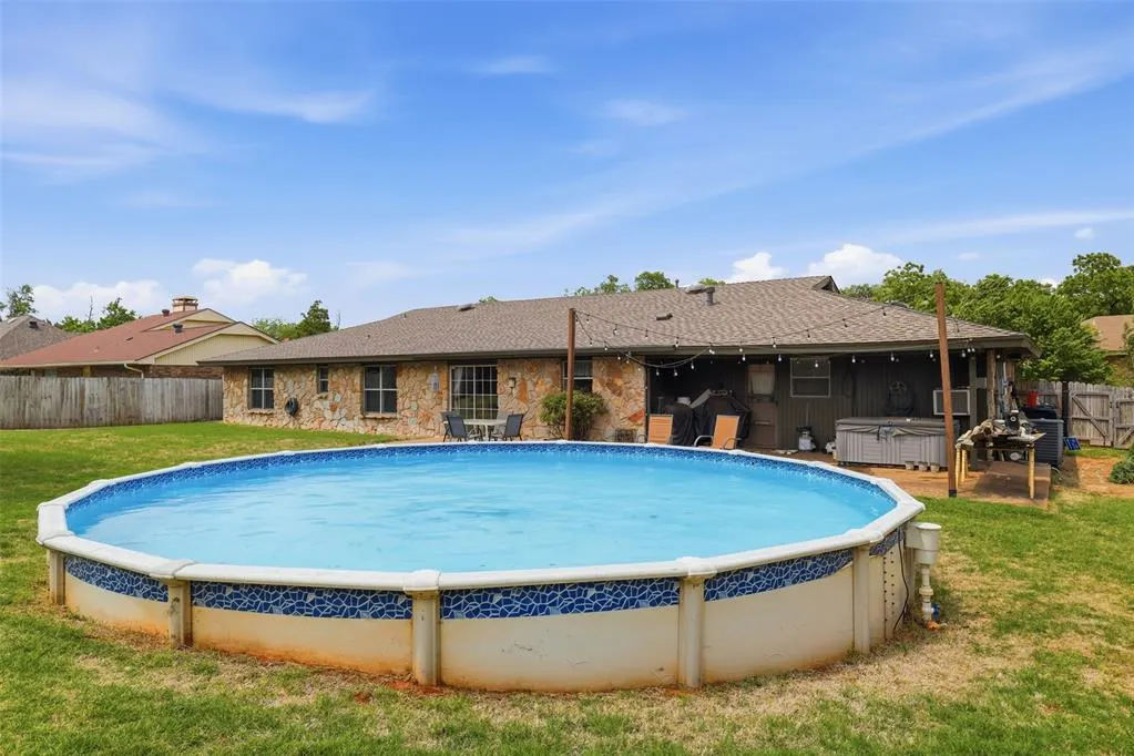 Photo 33 — 11404 Spring Creek Road, Oklahoma City, OK 73162