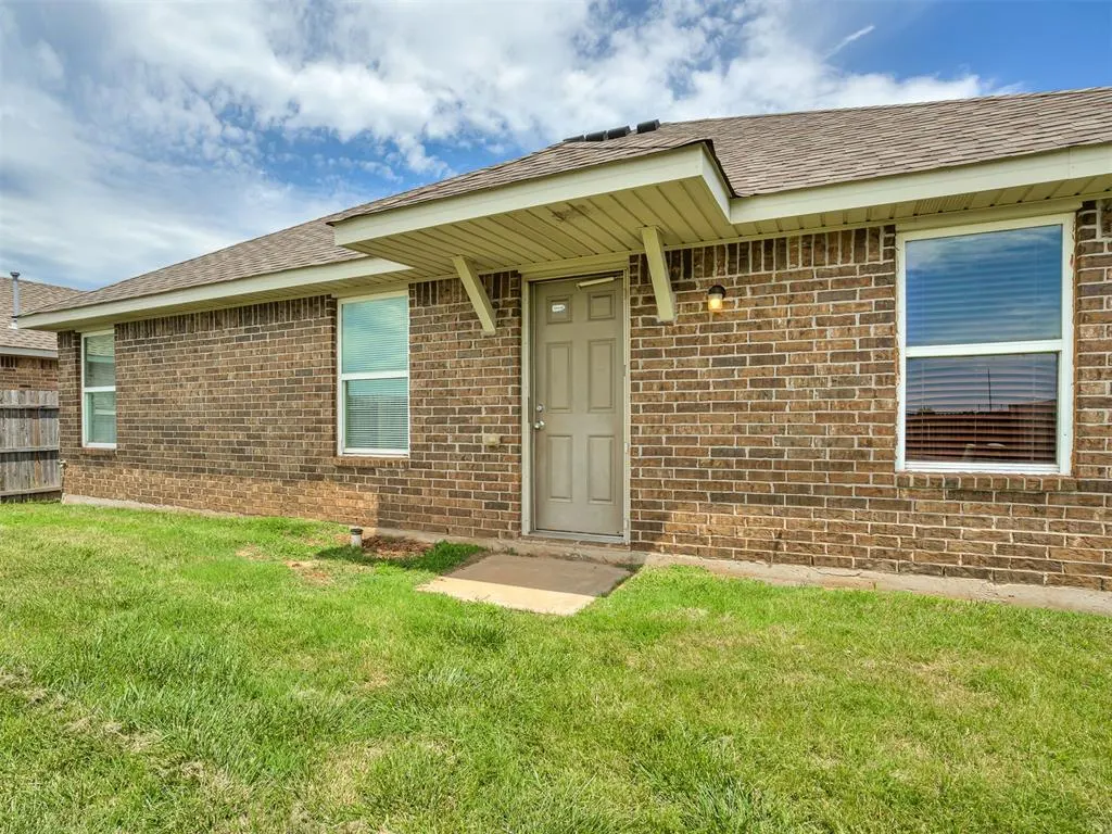 Photo 18 — 7809 Frye Lane, Oklahoma City, OK 73135
