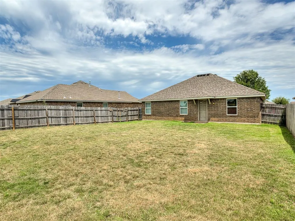 Photo 19 — 7809 Frye Lane, Oklahoma City, OK 73135