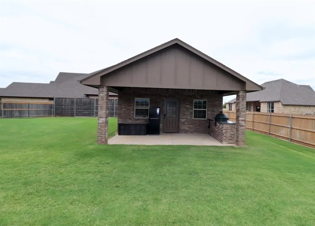 Photo 3 — 14600 Wayfield Circle, Oklahoma City, OK 73142