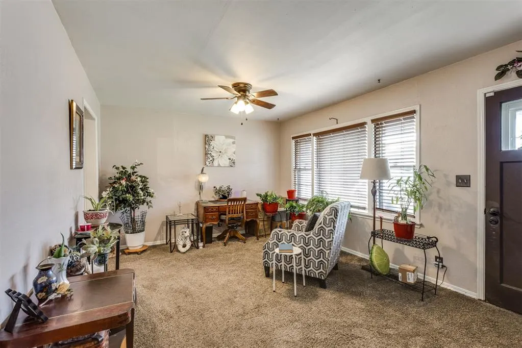 Photo 2 — 314 E Jarman Drive, Midwest City, OK 73110