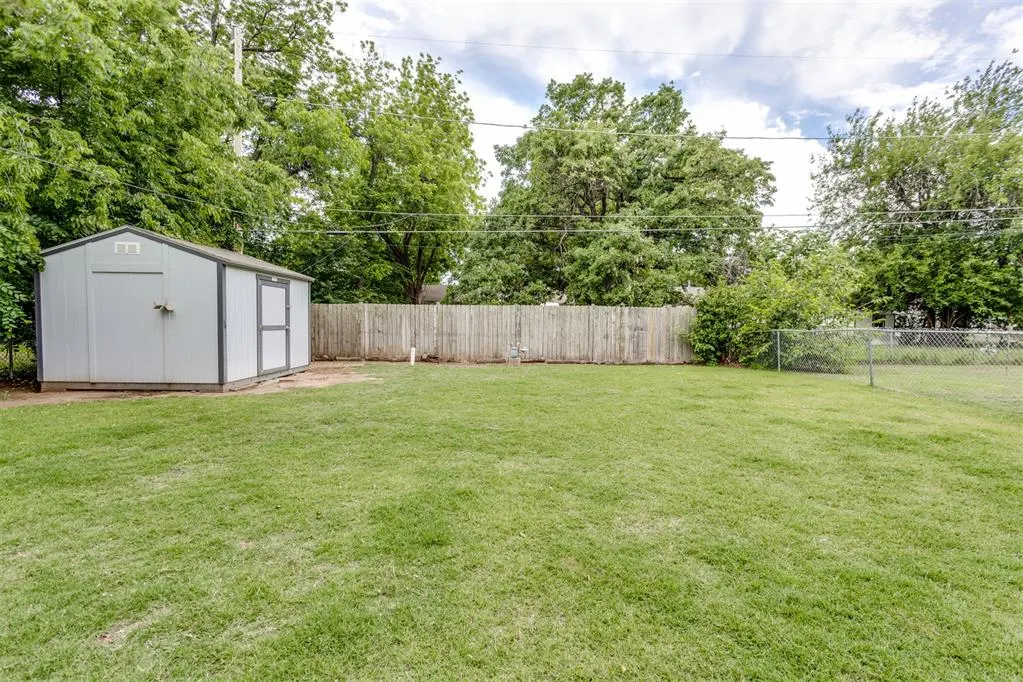 Photo 32 — 314 E Jarman Drive, Midwest City, OK 73110