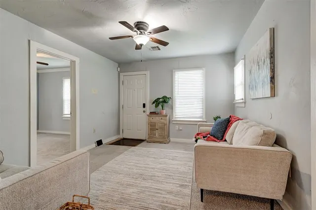 Photo 4 — 3809 NW 29th Street, Oklahoma City, OK 73107