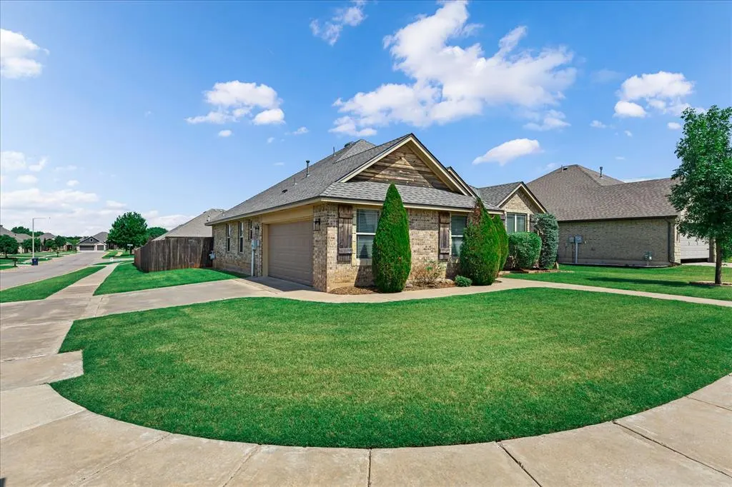 Photo 31 — 15932 Capri Lane, Edmond, OK 73013