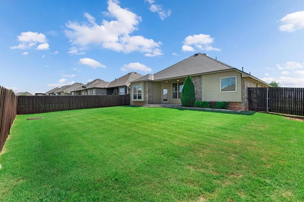 Photo 32 — 15932 Capri Lane, Edmond, OK 73013