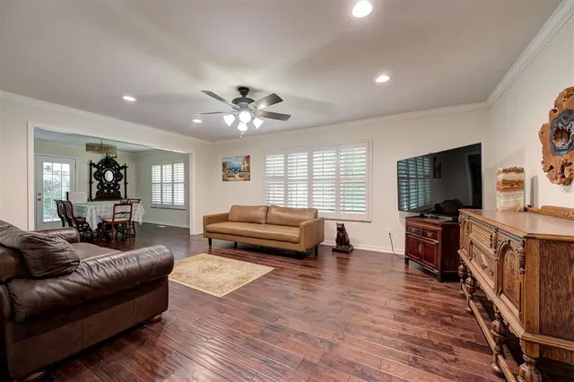 Photo 7 — 2400 Old Farm Road, Edmond, OK 73013